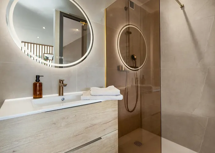 Free Life Heliopolis * آجد