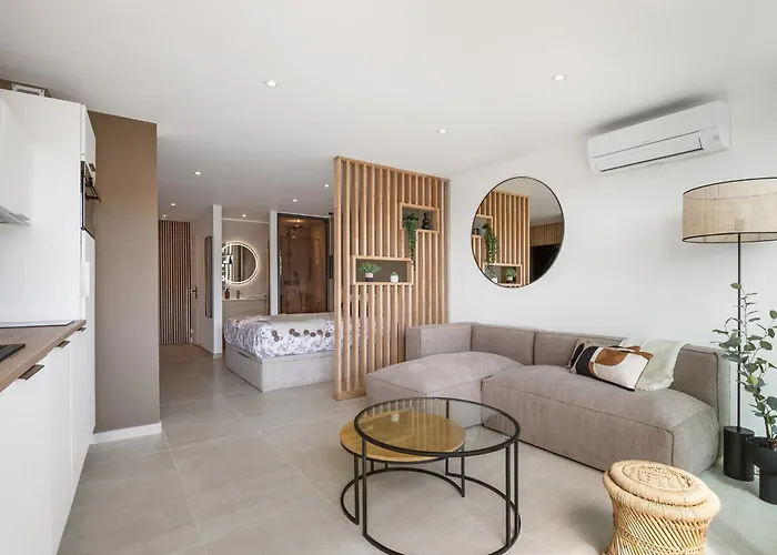 Free Life Heliopolis شقة